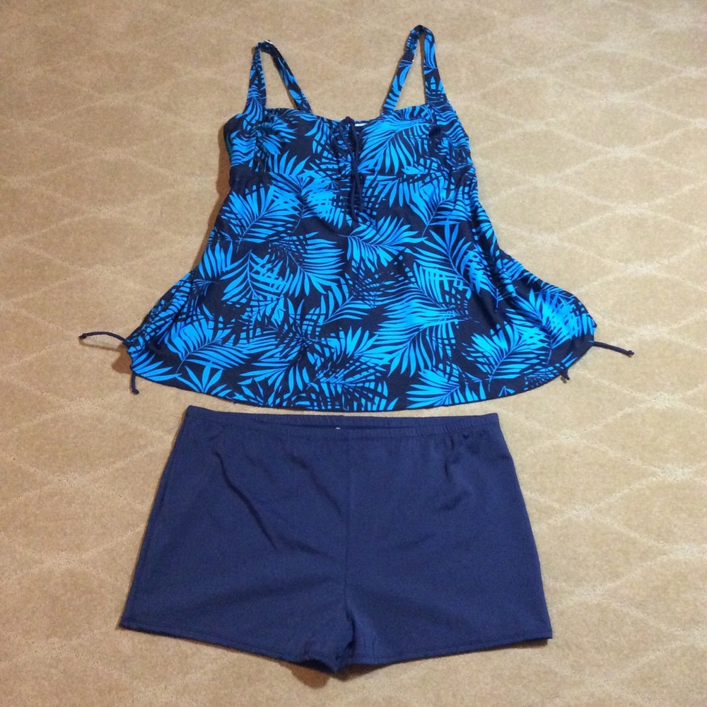 Septangle NWT 2-Piece Swim Set, 24W